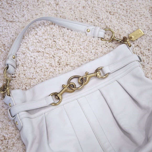 Coach Hampton White Hobo Bag Gold With Hardware - Picture 2 of 5